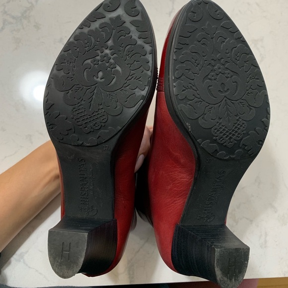 Glove shoes by Hispanitas—never worn - Picture 7 of 7